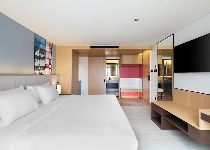 Hotel Western Click Sathorn 11 4*