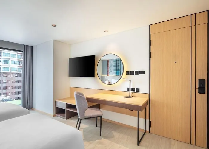 Western Click Sathorn 11 Bangkok