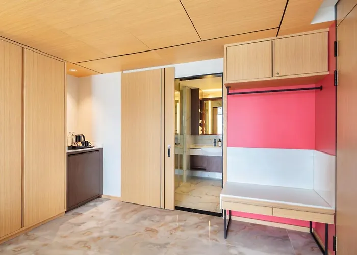 Hotel Western Click Sathorn 11