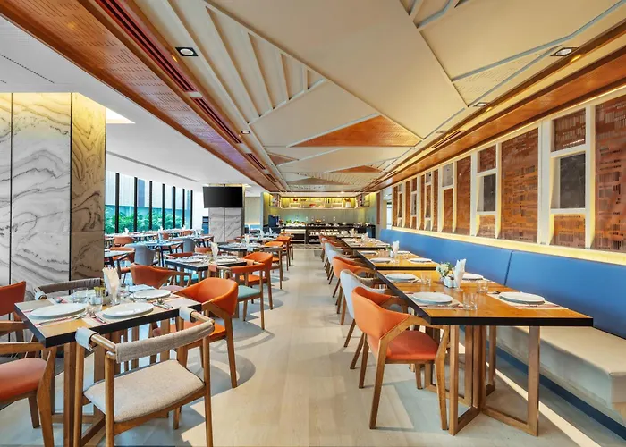 Western Click Sathorn 11
